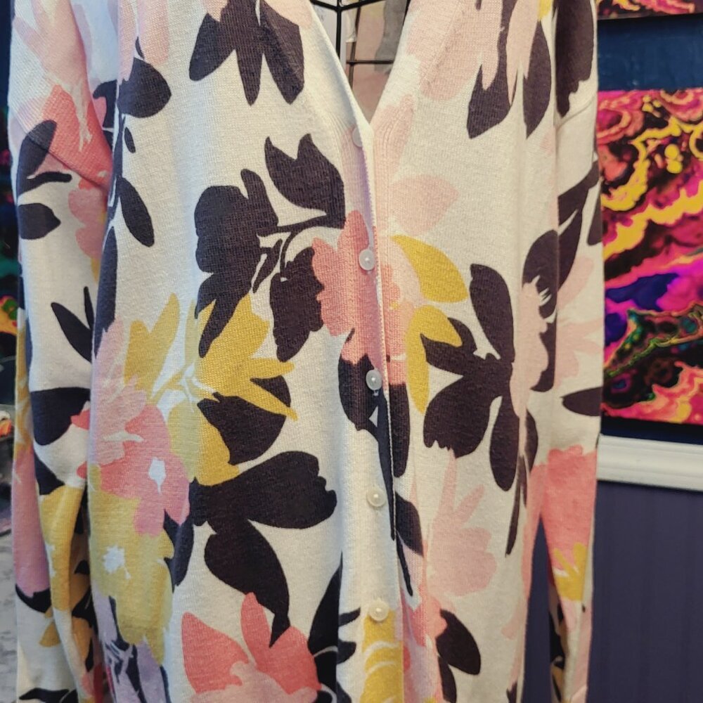 Croft and Barrow ~ Sz M ~ Floral Print Cardigan ~ NWT - Picture 4 of 10